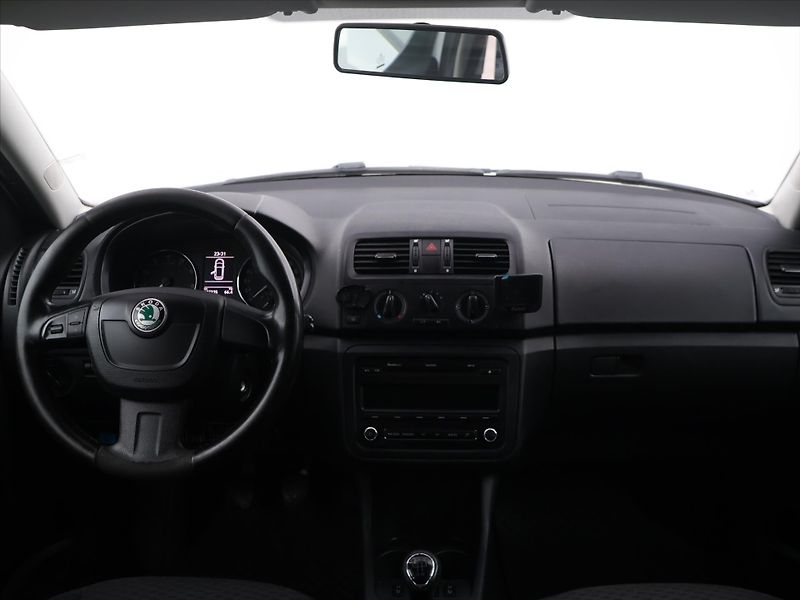 Škoda Roomster 1.2 TSI 63kW CZ Ambition 2.Maj - fotka 17 z 24