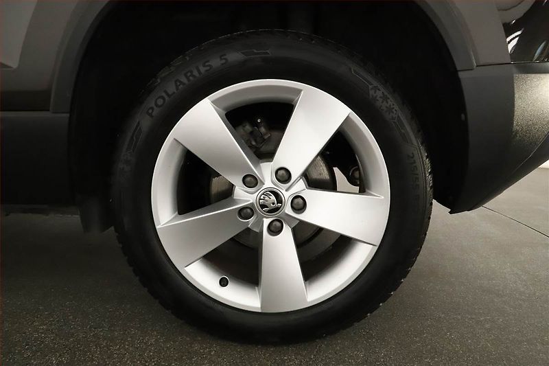Škoda Karoq (2021) 1.5 TSI - fotka 17 z 17