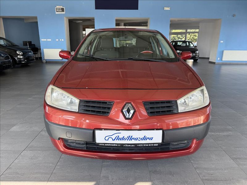 Renault Mégane 1,6   16V,SERVISKA,2. SADA KOL - fotka 2 z 21