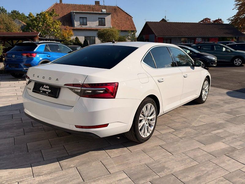Škoda Superb (2021) Style 1.5 TSI DSG 110kW - fotka 5 z 37