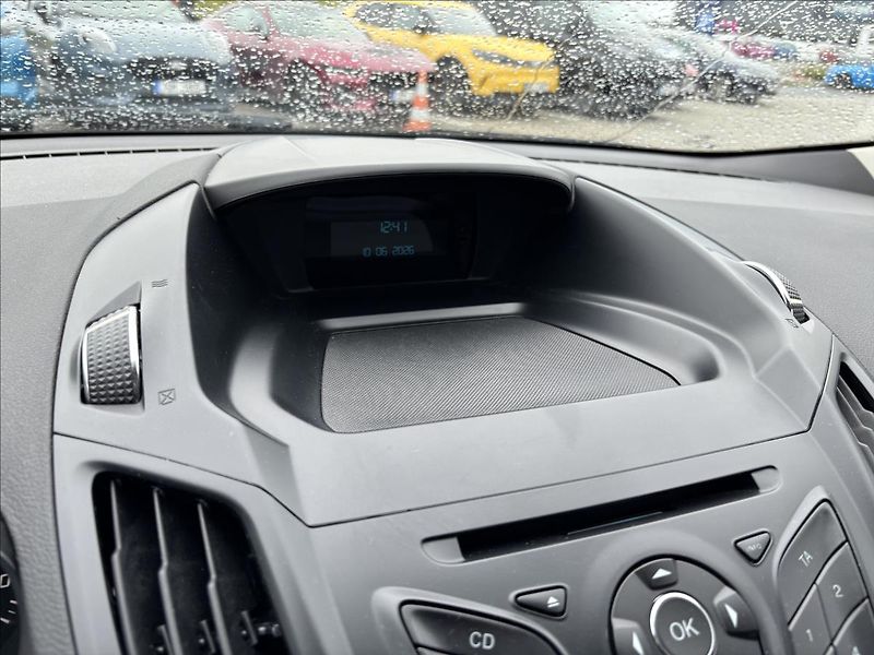 Ford Kuga 1,6 EcoBoost 110kW Trend - fotka 24 z 30