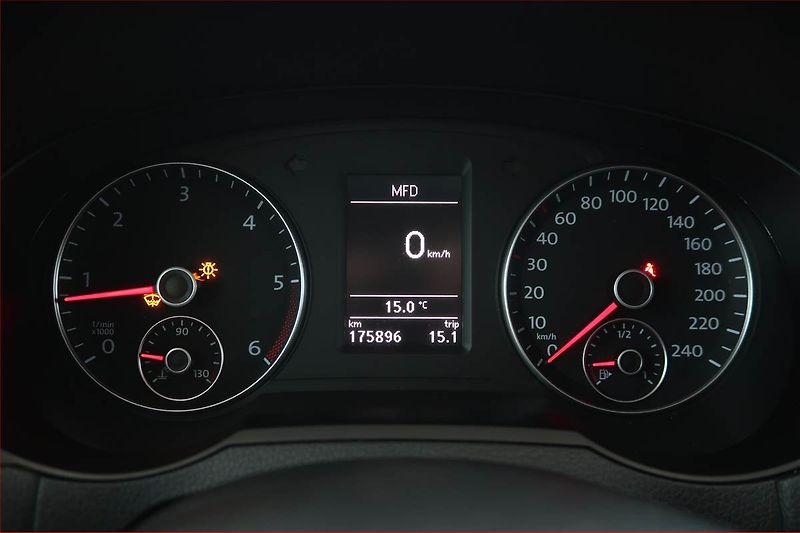 Volkswagen Sharan (2013) 2.0 TDI BMT, Kůže, Navi - fotka 10 z 18