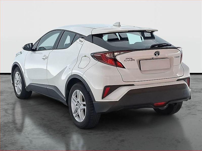 Toyota C-HR (2022) Comfort 1.8 Hybrid - fotka 4 z 16