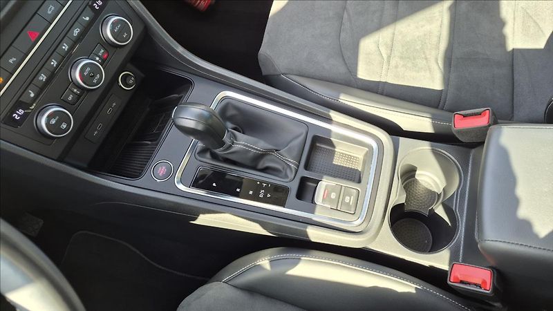 Seat Ateca 2,0 TDi 110 Kw Style DSG DPH - fotka 15 z 27