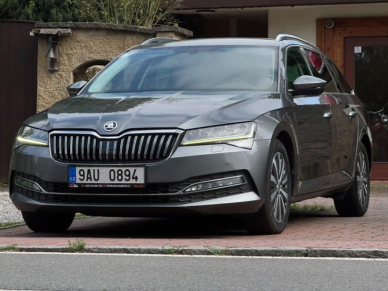 Škoda Superb 2.0 STYLE 1.MAJ ČR DPH KŮŽE - fotografie inzerátu