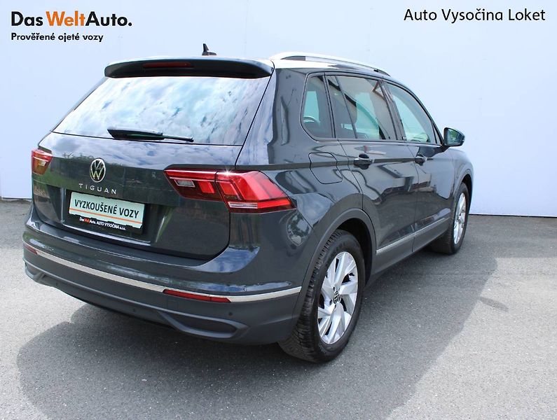 Volkswagen Tiguan (2022) 1.5 TSI 110kW LED manuál - fotka 2 z 35