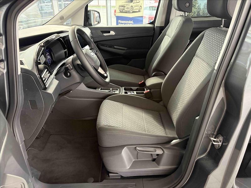 Ford Tourneo Connect (2026) 2,0 2.0 EcoBlue (90 kW/122 k) - fotka 9 z 12