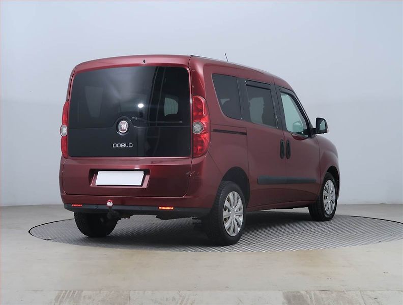 Fiat Dobló (2010) 1.3 MultiJet, 5Míst - fotka 5 z 14