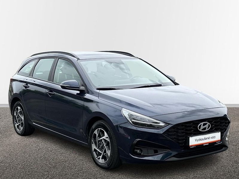 Hyundai i30 Smart DCT - fotka 14 z 26