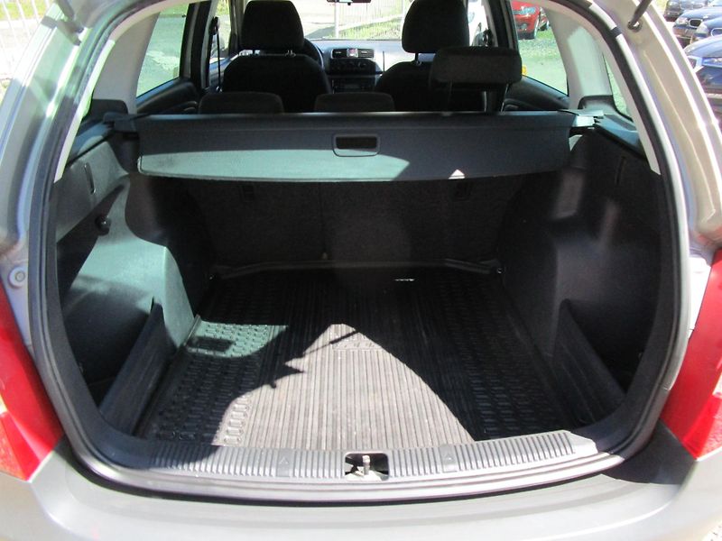 Škoda Fabia 1,2TSI-77KW-NOVÁ STK+OLEJ - fotka 7 z 20