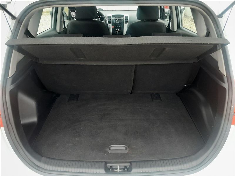 Kia Venga 1,4i16V 66kW - fotka 24 z 47