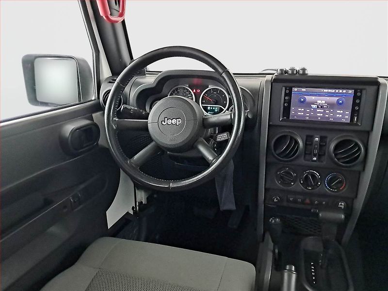 Jeep Wrangler (2009) 2.8 CRD - fotka 7 z 19