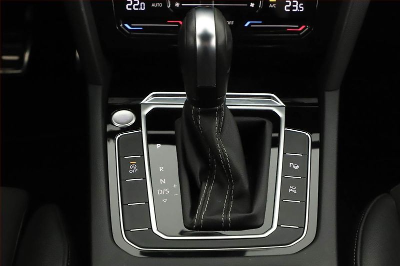 Volkswagen Arteon (2023) R-line 2.0 TDI - fotka 10 z 20
