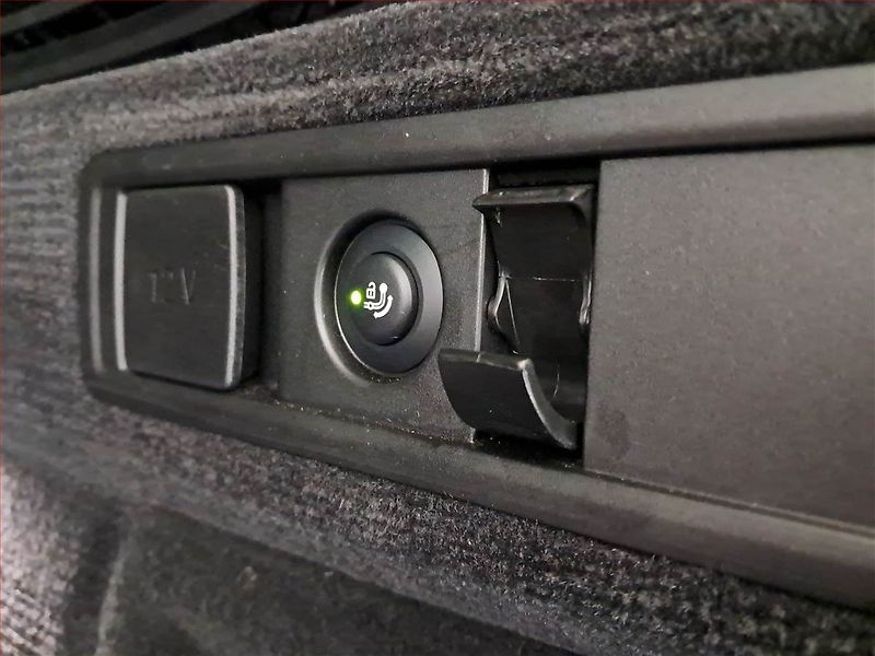 BMW X5 (2023) xDrive30d - fotka 20 z 31