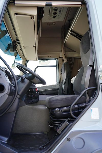 DAF CF (2017) 290 / ACC / EURO 6 / IZOTERMA  - fotka 7 z 58