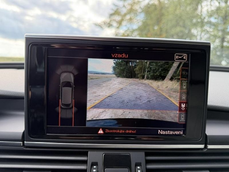 Audi A6 Avant kombi 3,0 TDi, tažné zařízení - fotka 32 z 42