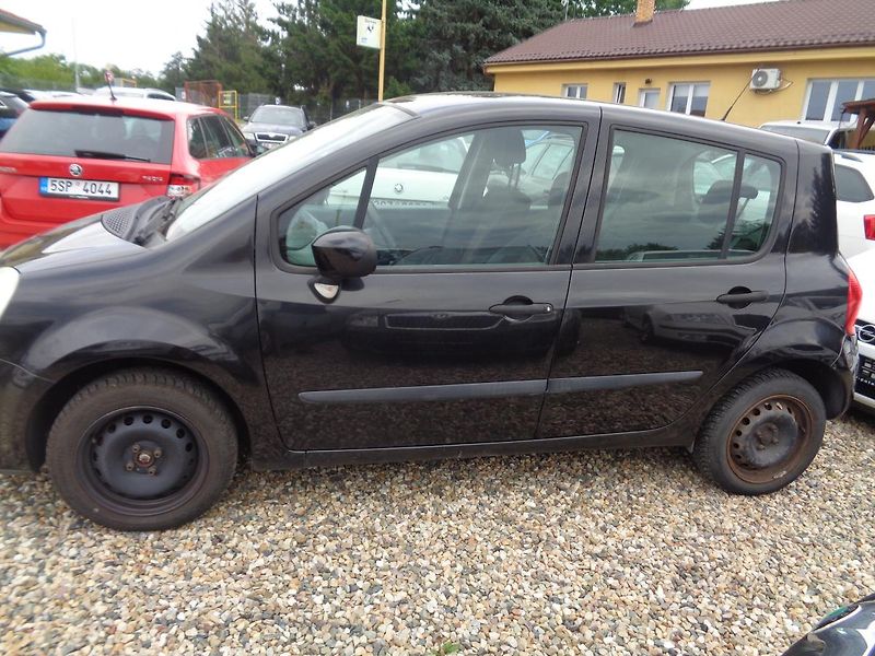 Renault Modus 1,1 - fotka 7 z 12