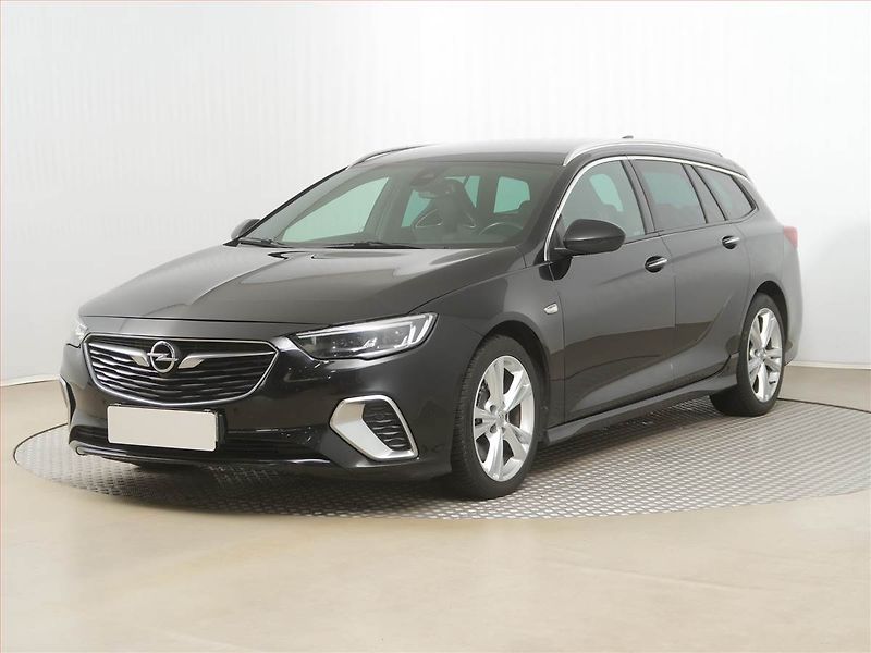 Opel Insignia (2018) 2.0 BiTurbo CDTI, 4X4 - fotka 2 z 18
