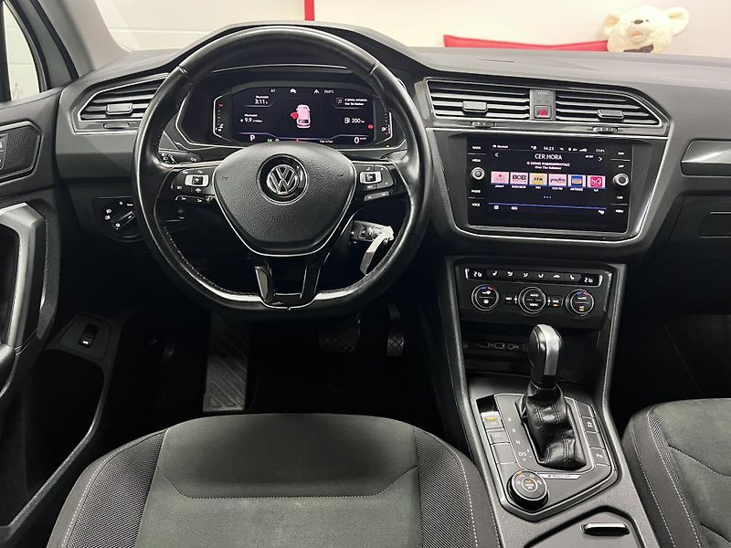 Volkswagen Tiguan 2.0 TSI 140 kW R-Line - fotka 21 z 50