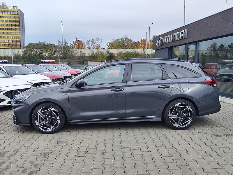 Hyundai i30 1.5 T-GDI/103kW N-Line DCT - fotka 8 z 34