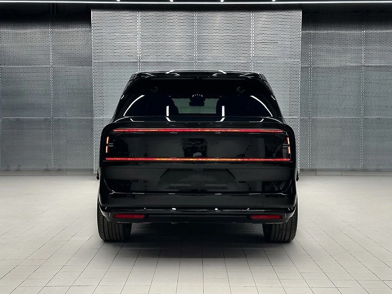 ZEEKR 9X (2026) Hyper 70kWh*1030kW*1401k - fotka 6 z 21