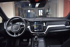 Volvo XC60 (2018) Volvo XC60, po servisu + zimní - fotografie inzerátu