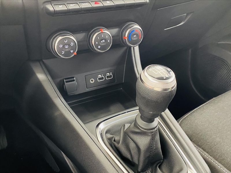 Renault Captur 1,0 TCe 67kW  LPG - fotka 22 z 27
