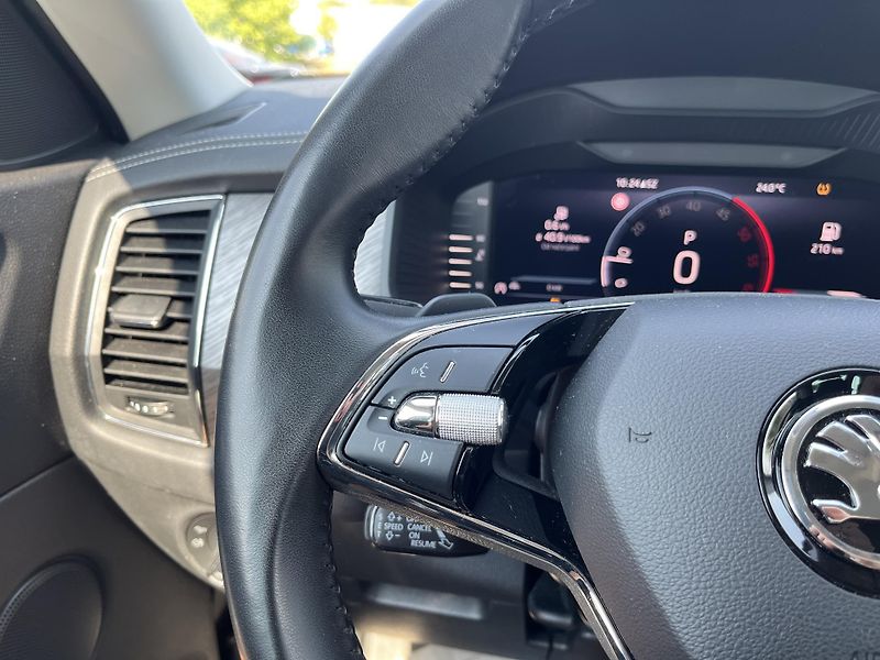 Škoda Kodiaq 2.0TDI DSG STYLE BUSINESS - fotka 12 z 22