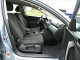 Volkswagen Passat 2,0 TDi 103kW Comfort,NAVI,TZ - náhled 19