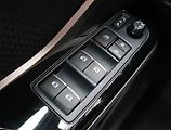 Toyota C-HR (2019) Selection 1.8 Hybrid - náhled 19