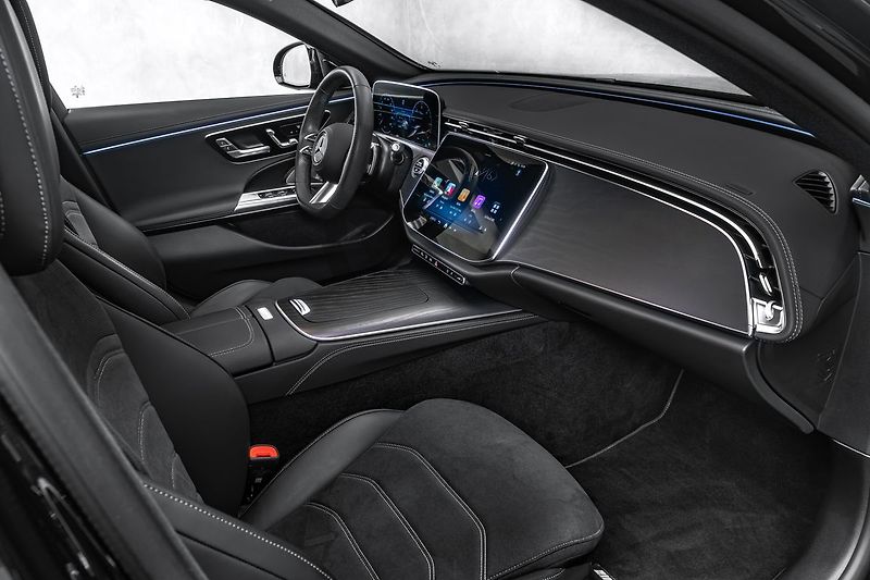 Mercedes-Benz Třídy E d 4M AMG Nezávislé Burmester - fotka 12 z 22