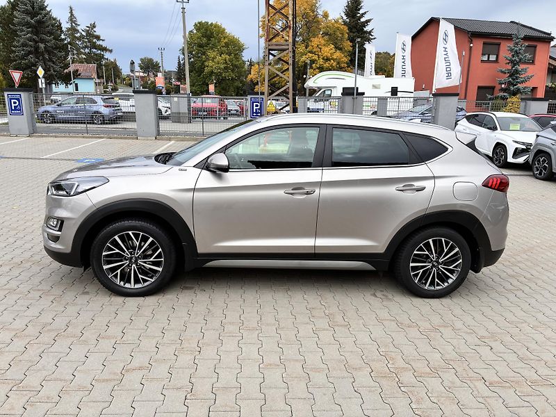 Hyundai Tucson 1.6T-GDI 130kW REZERVACE - fotka 4 z 40