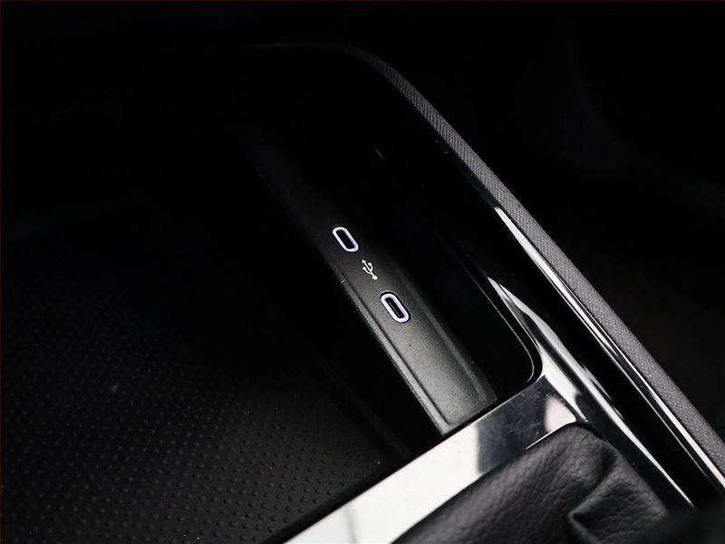 Škoda Scala (2021) Ambition 1.5 TSI, ČR,1.maj - fotka 16 z 18
