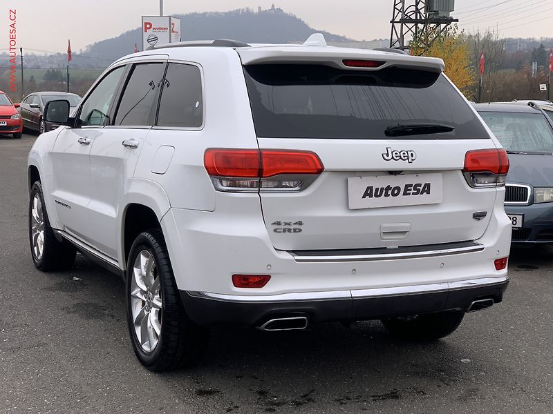 Jeep Grand Cherokee (2013) 3.0 CRD 4x4, AT, panor, kůže - fotka 4 z 21
