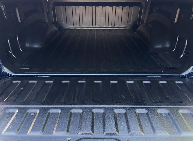 Dodge RAM (2024) +LARAMIE+OFFROAD PAKET+ - fotka 26 z 26