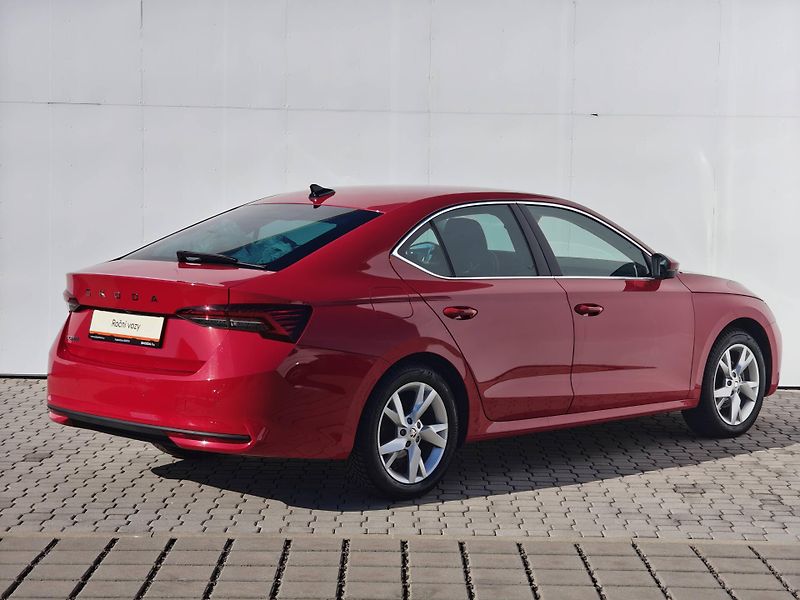 Škoda Octavia Top Selection 6MP 1,5TSI - fotka 2 z 26