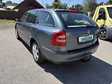 Škoda Octavia 1,6i 75kW ELEGANCE - náhled 4