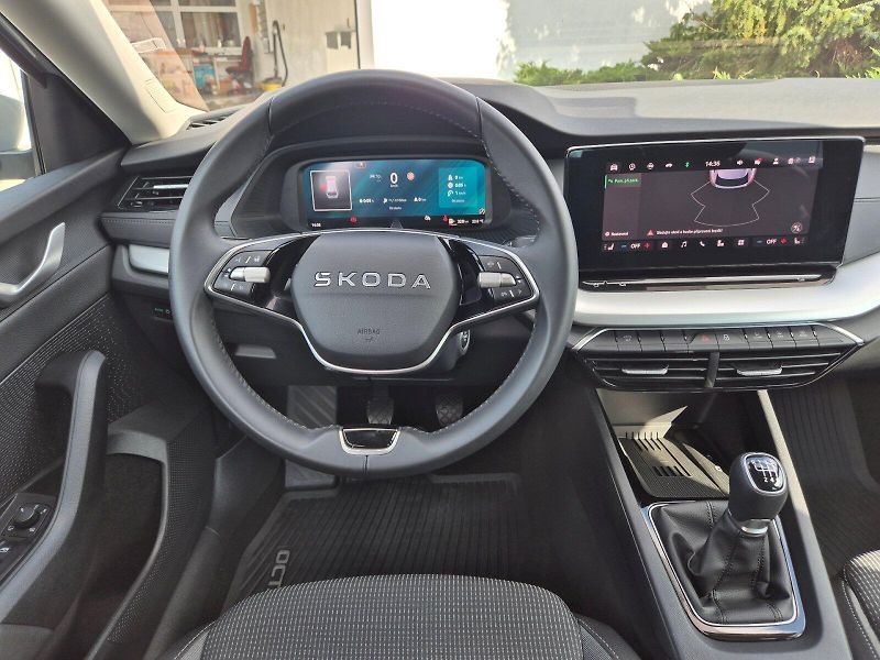 Škoda Octavia (2025) Selection 1,5 TSI 110 kW 6°man - fotka 34 z 40