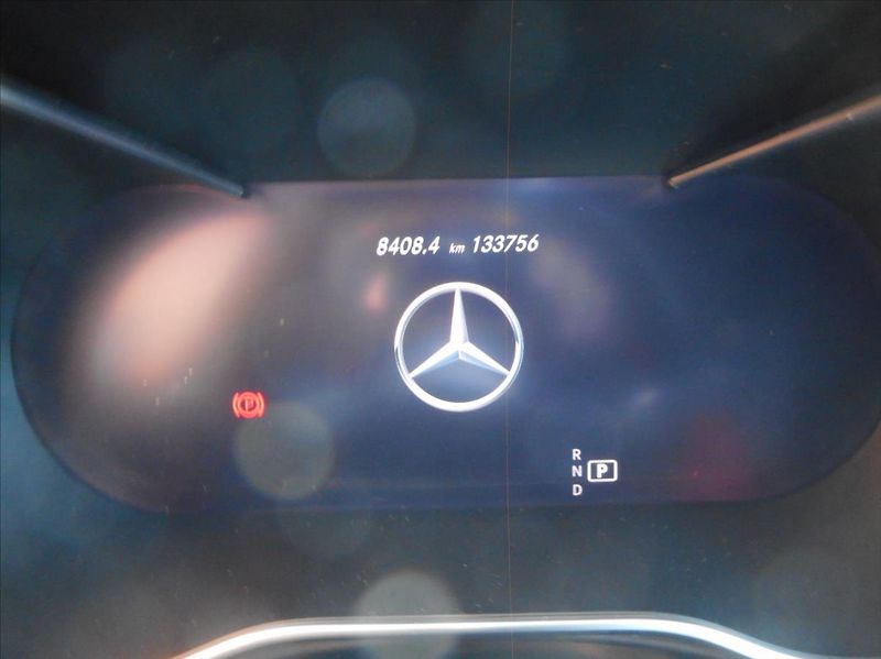 Mercedes-Benz GLC 2,0 220 D 4MATIC - fotka 12 z 28