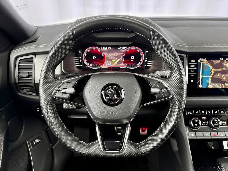 Škoda Kodiaq 2.0TSI 140KW DSG 4X4 SPORTLINE - fotka 13 z 28