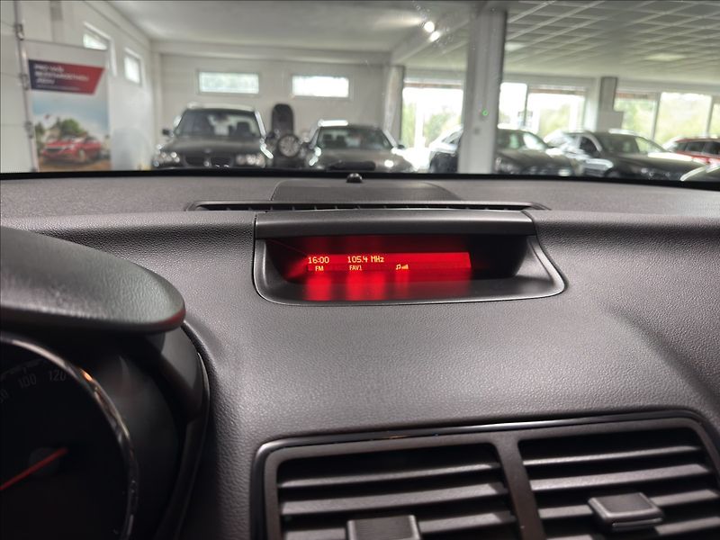 Opel Meriva 1,4   TURBO EDICE 150 FLEXFIX - fotka 15 z 39