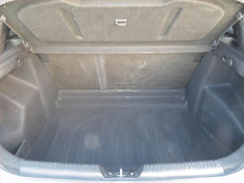 Hyundai i30 (2013) 1.4 CRDi, Tempomat - fotka 12 z 14