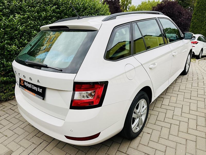Škoda Fabia (2022) 1,0TSi 70kW Koup.ČR,57.000km - fotka 5 z 15