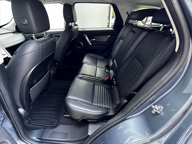 Land Rover Discovery Sport 2,0 D150 AWD 110kW HSE SERVIS! - fotka 11 z 50