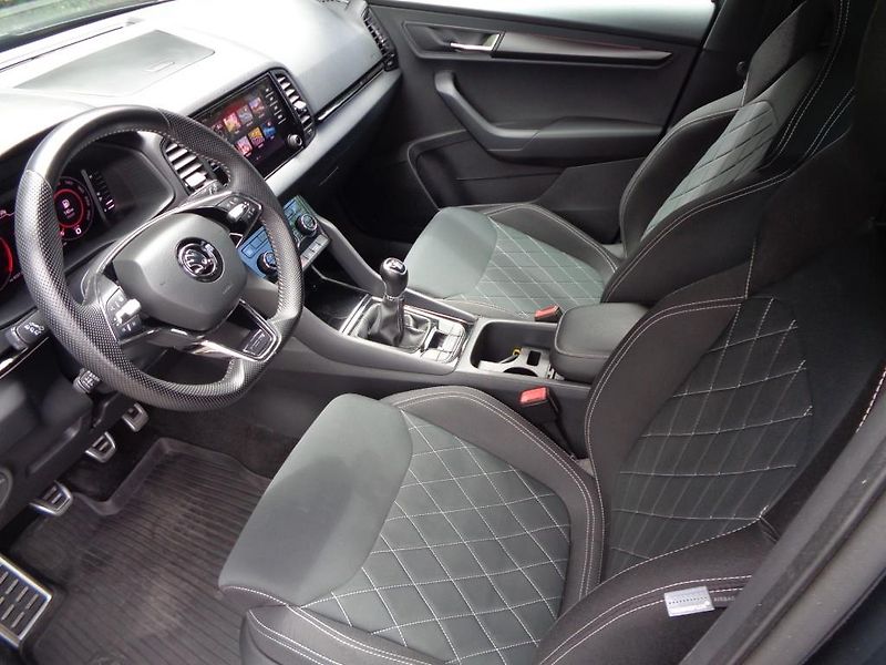 Škoda Karoq 1.5 TSI SPORTLINE  110 KW - fotka 10 z 28