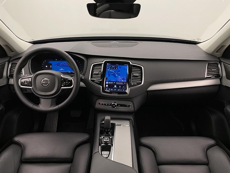 Volvo XC90 B5 AWD BRIGHT PLUS AUT 7míst - fotka 2 z 62