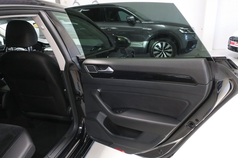 Volkswagen Arteon (2020) 2.0 TDI BMT 140kW DSG Elegance - fotka 40 z 50