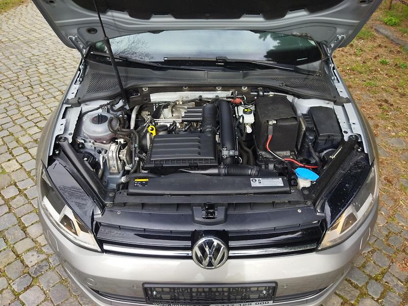 Volkswagen Golf (2017) 1.2 tsi/63kW, klima, výhřev,  - fotka 11 z 38