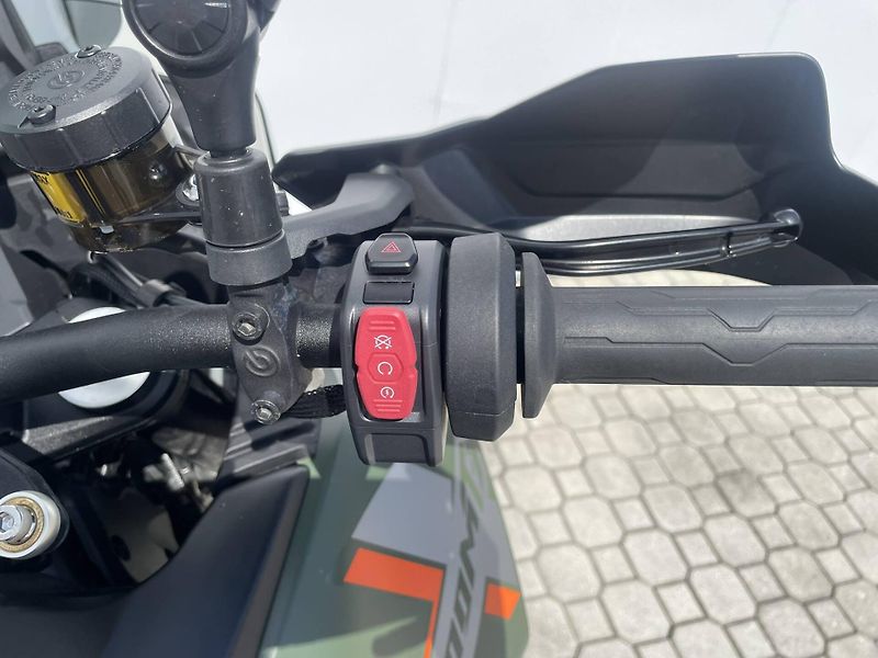 CFMOTO (2026) 1000MT-X Adventure EU5+ - fotka 13 z 13