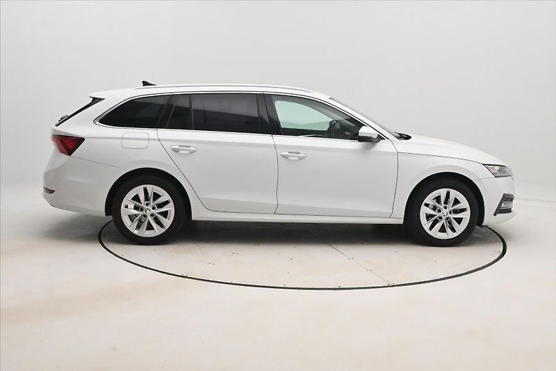 Škoda Octavia 2,0 TDI 110 kW DSG Style Záruk - fotka 4 z 33